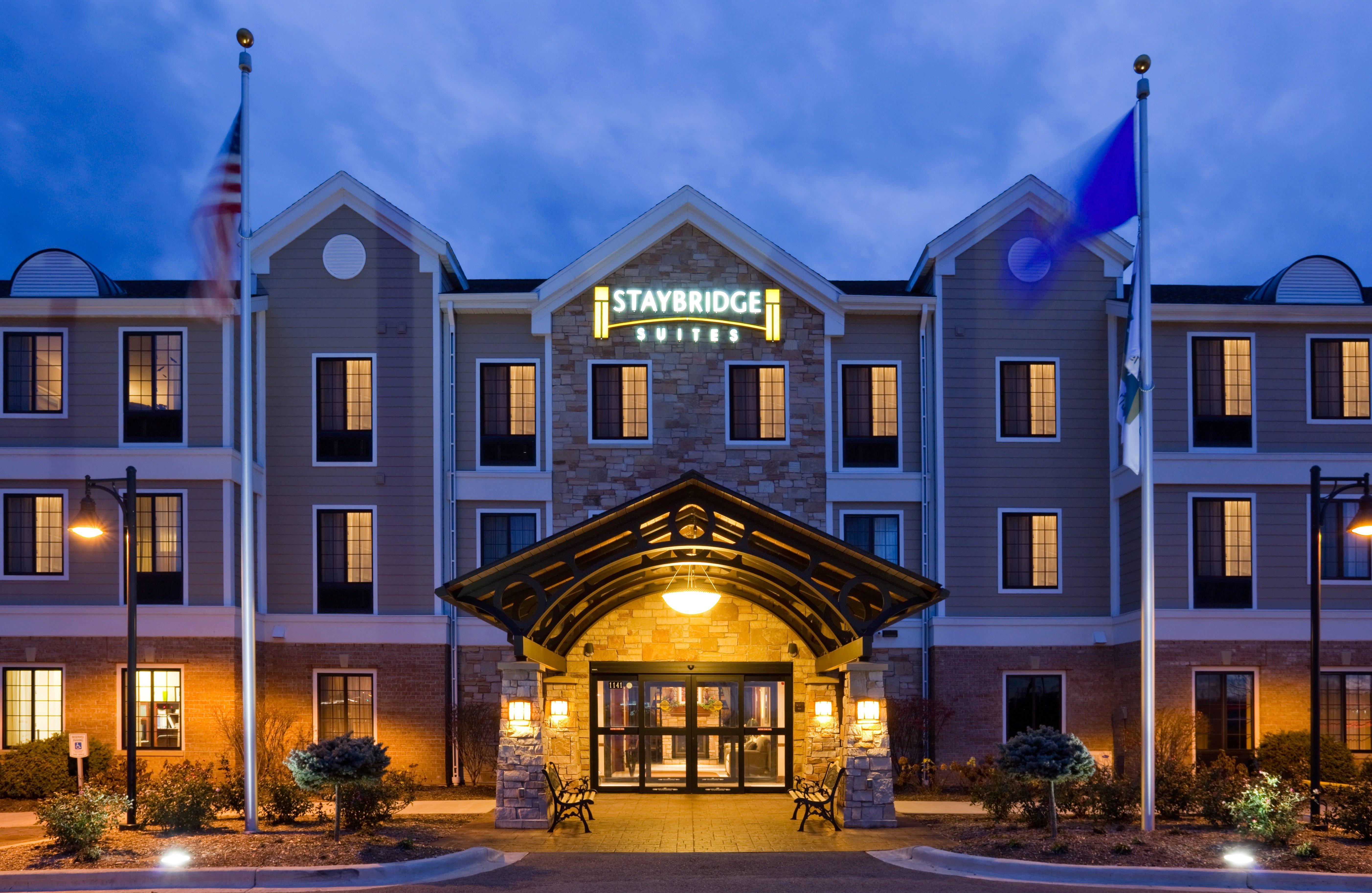 Staybridge Suites Milwaukee West-Oconomowoc By Ihg Exteriér fotografie