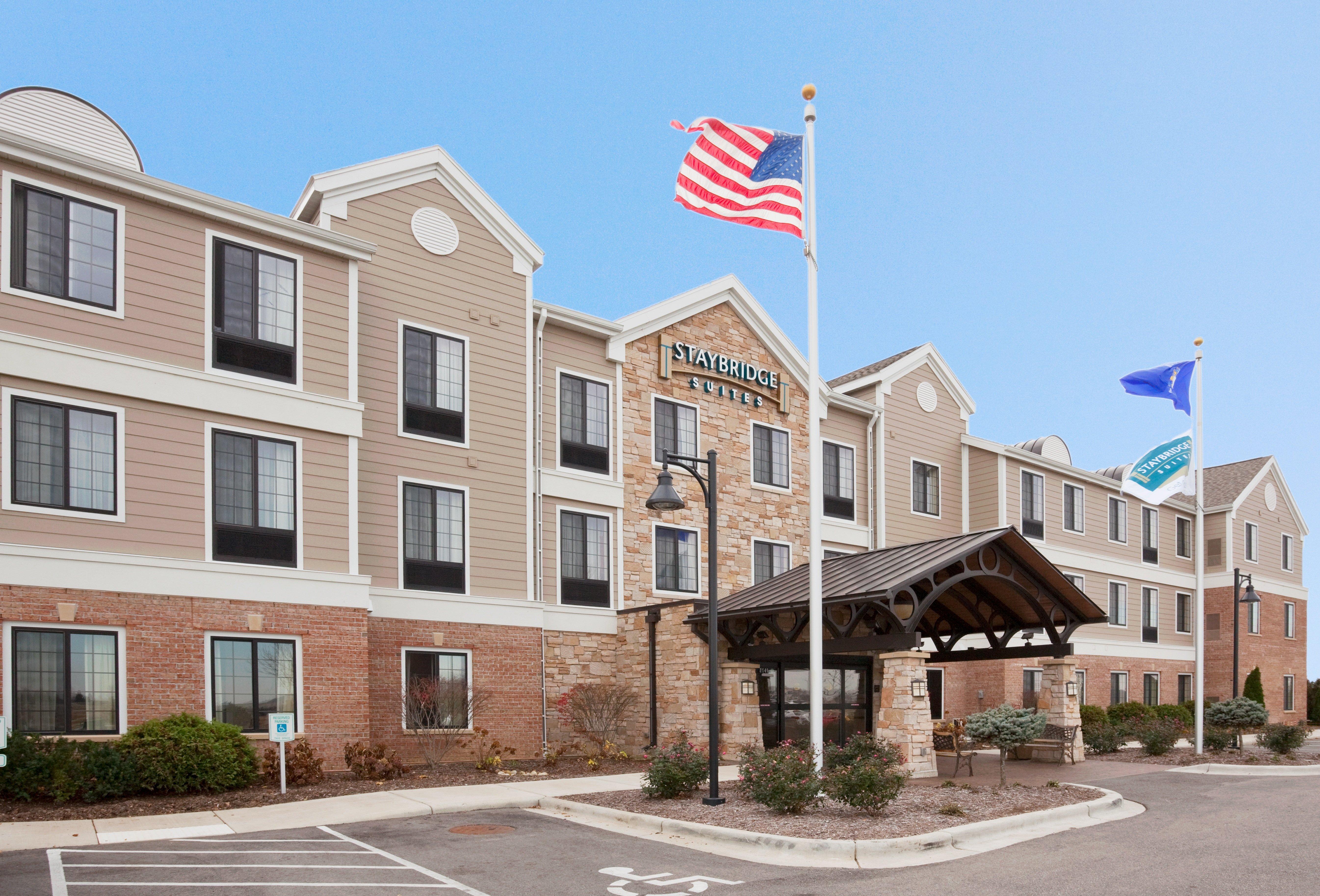 Staybridge Suites Milwaukee West-Oconomowoc By Ihg Exteriér fotografie