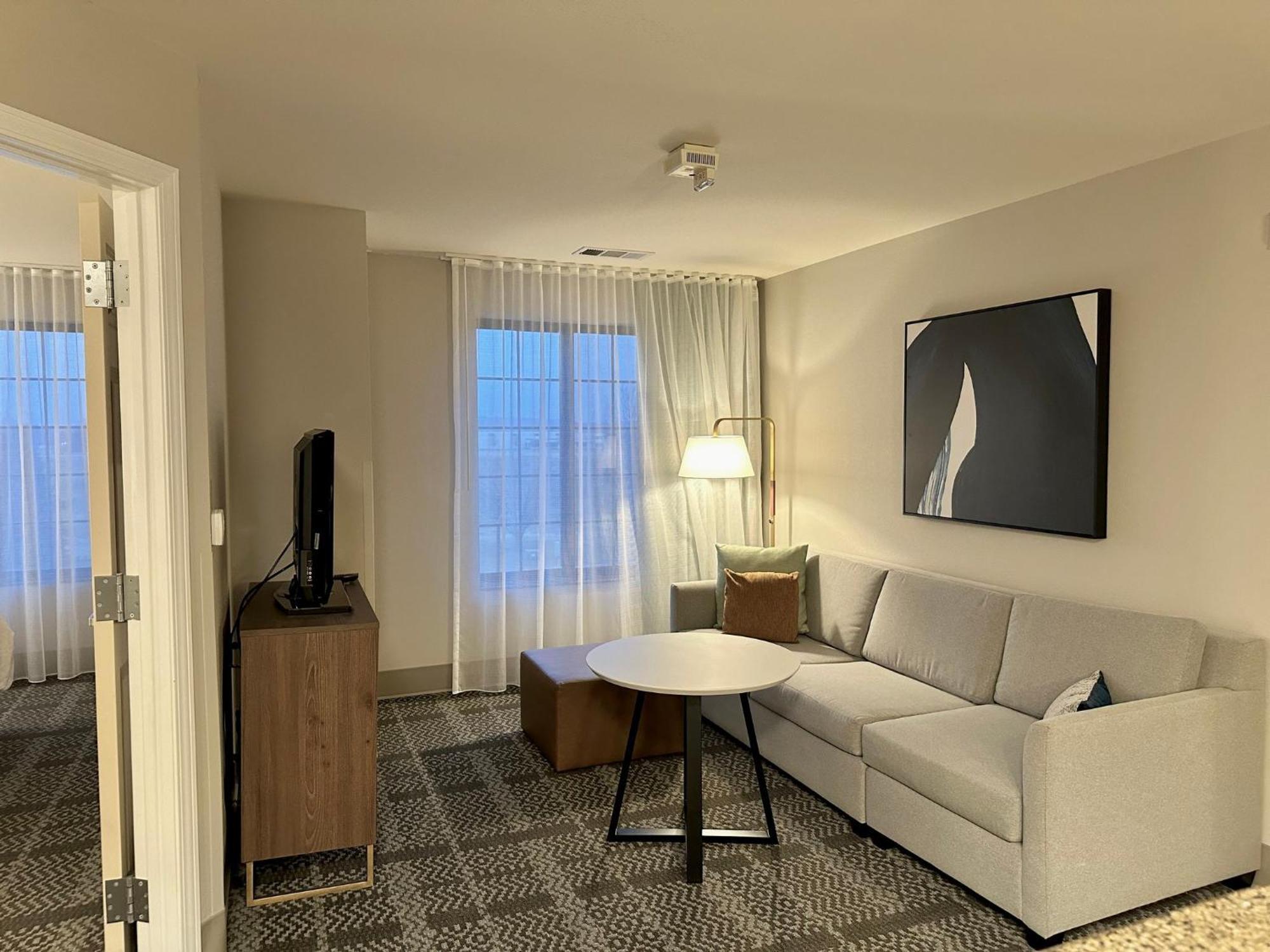 Staybridge Suites Milwaukee West-Oconomowoc By Ihg Exteriér fotografie