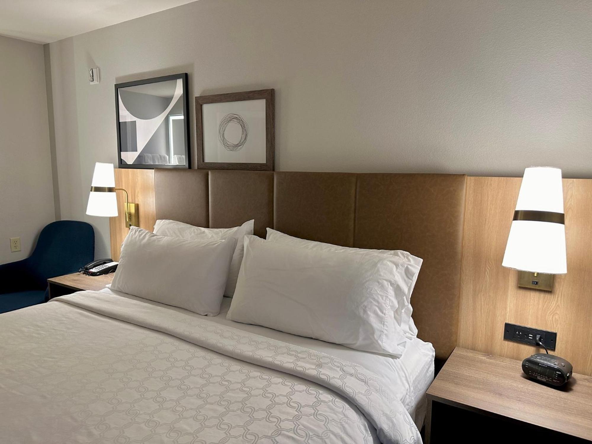 Staybridge Suites Milwaukee West-Oconomowoc By Ihg Exteriér fotografie