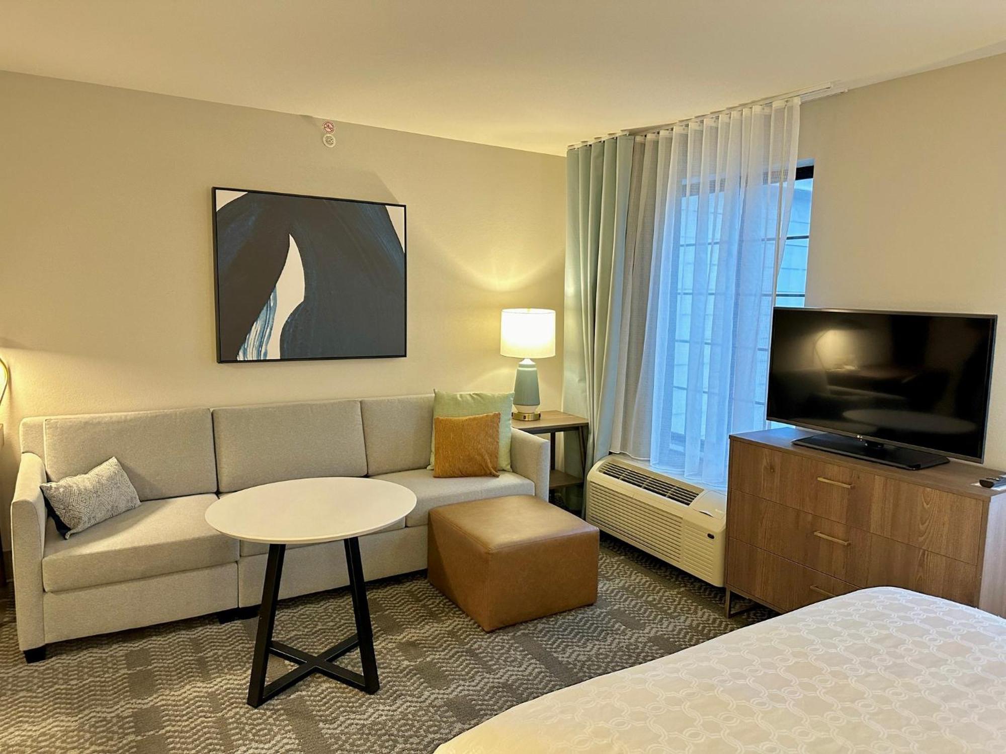 Staybridge Suites Milwaukee West-Oconomowoc By Ihg Exteriér fotografie