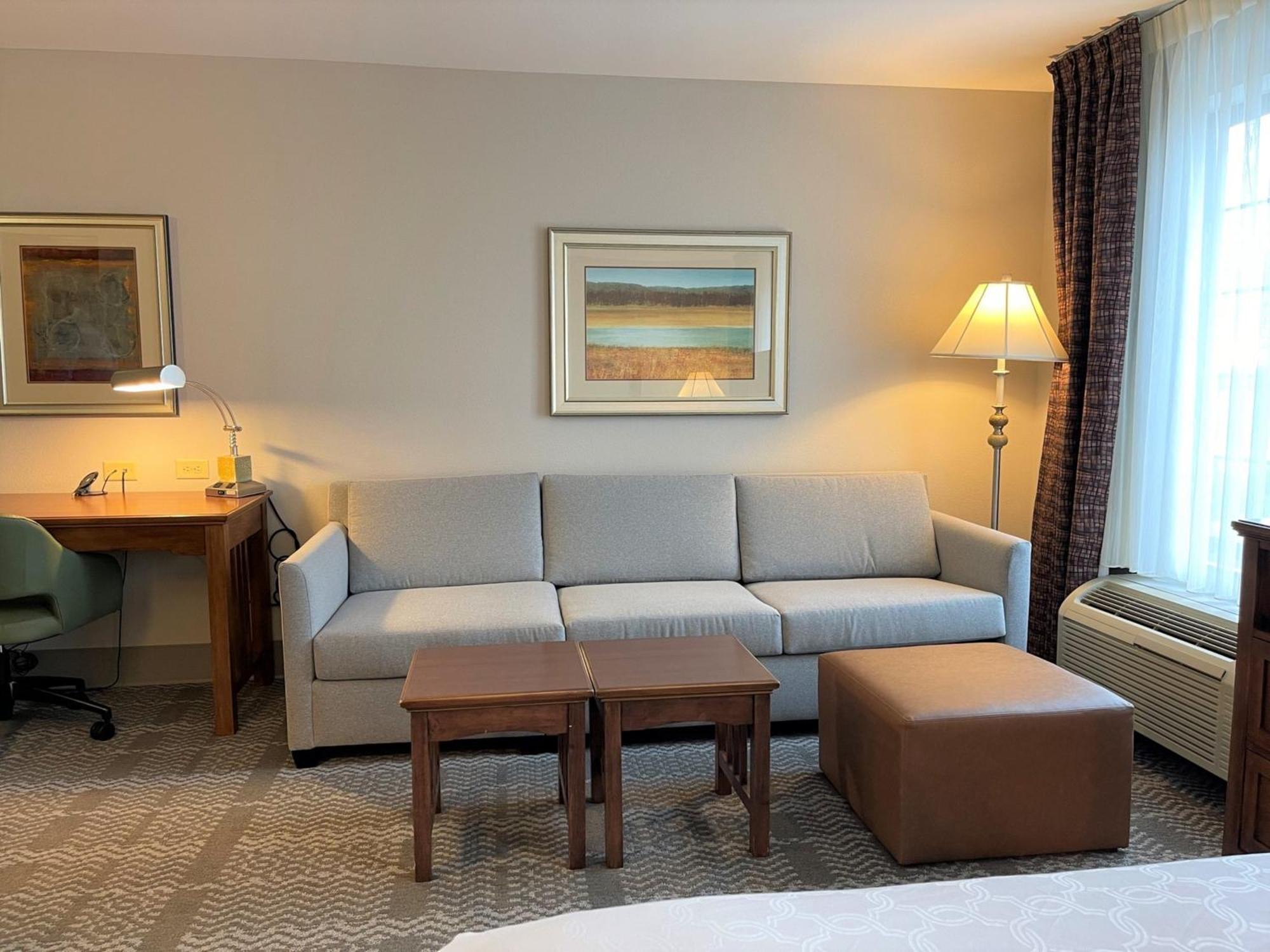 Staybridge Suites Milwaukee West-Oconomowoc By Ihg Exteriér fotografie